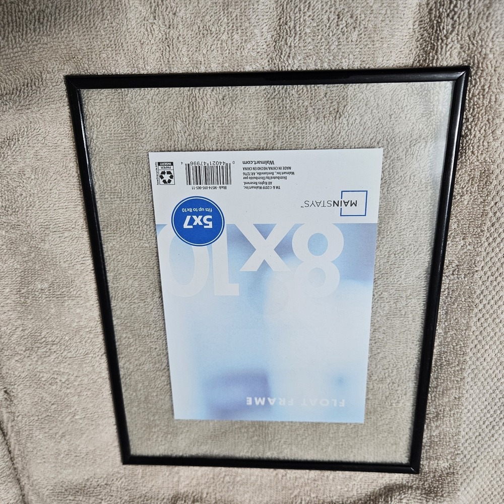 Mainstays Black Float Frame 8x10 (or 5x7) Double Glass Tabletop Picture Frame